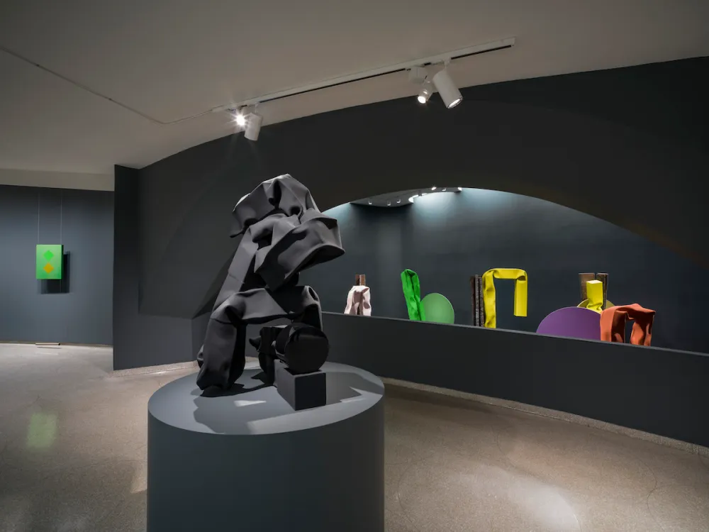 Carol Bove’s Gripping Guggenheim Retrospective Transcends Time and Space